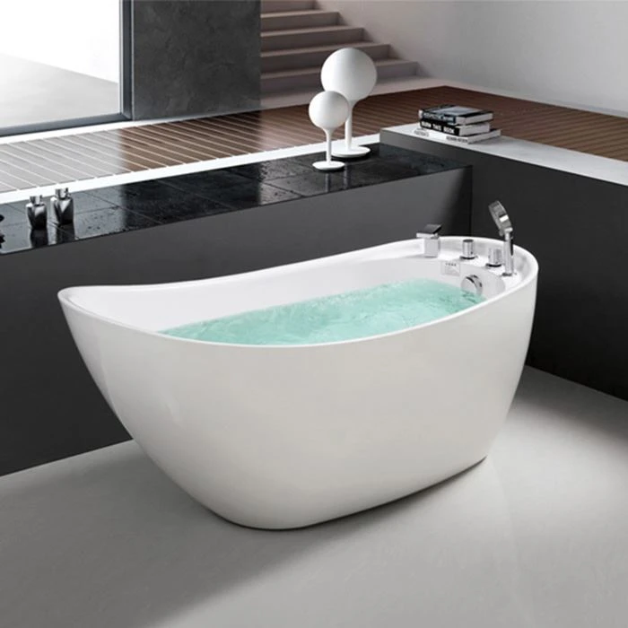 Simple Green Bathtub